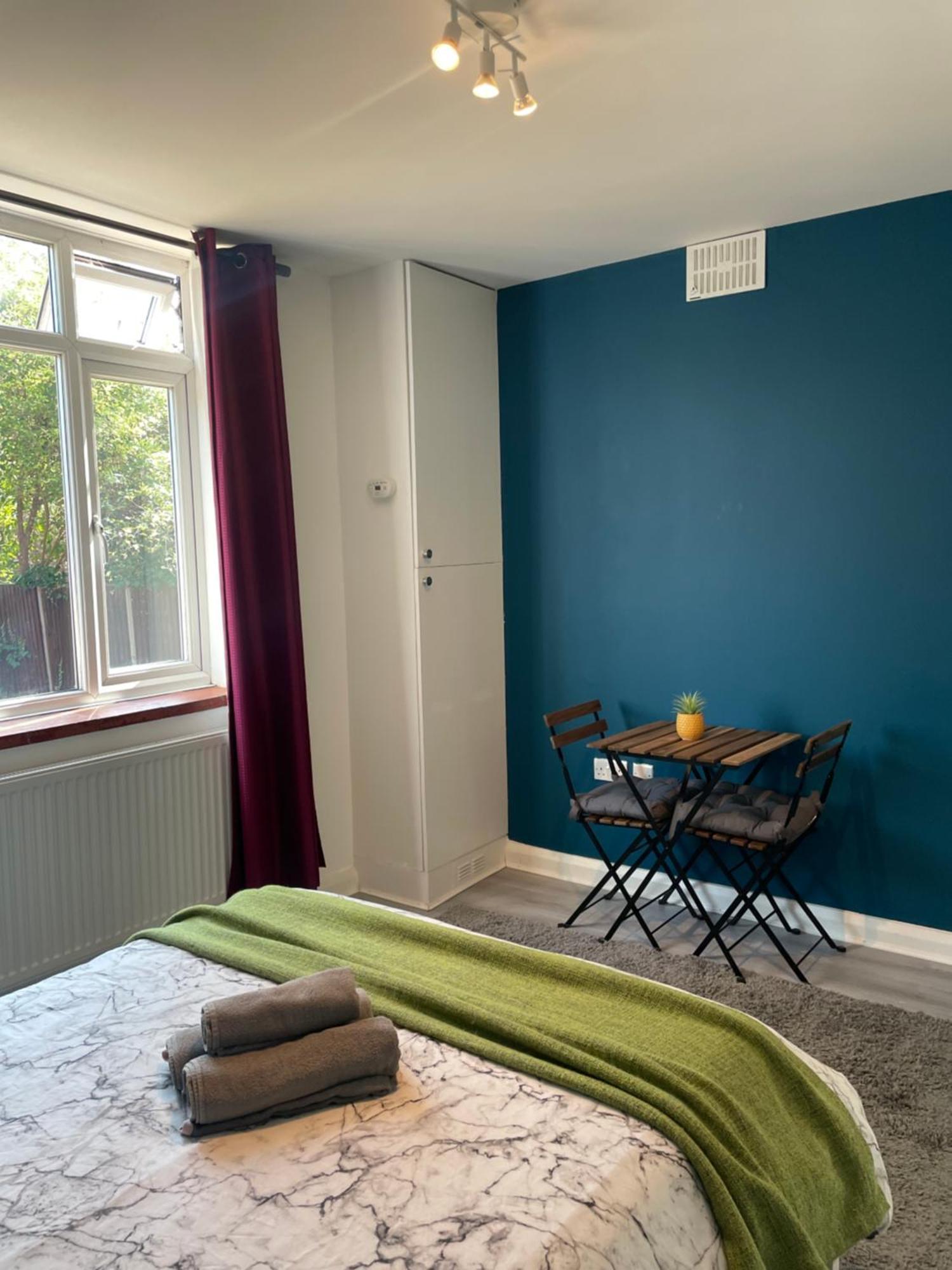 Willesden Green Rooms Londra Dış mekan fotoğraf