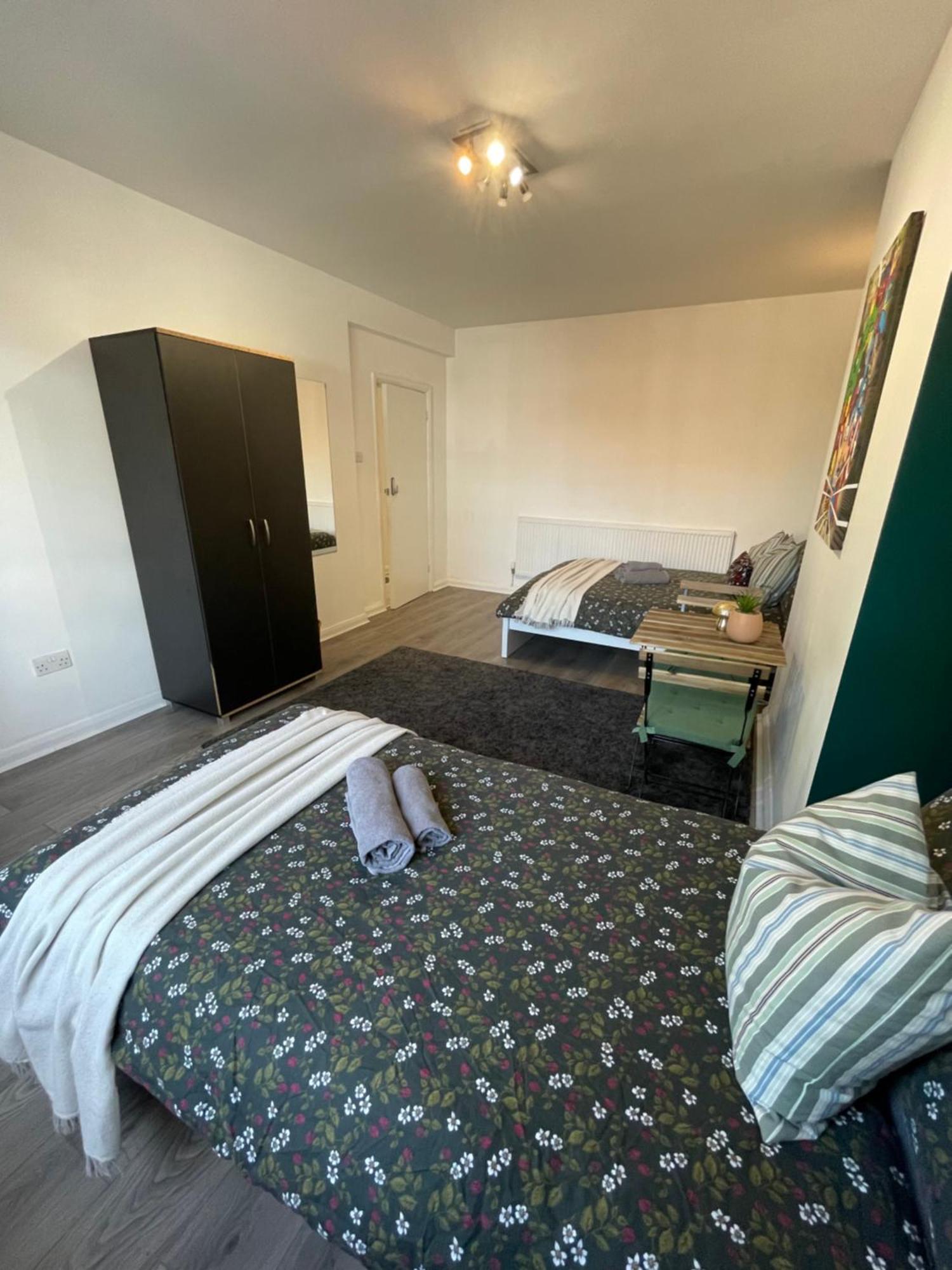 Willesden Green Rooms Londra Dış mekan fotoğraf